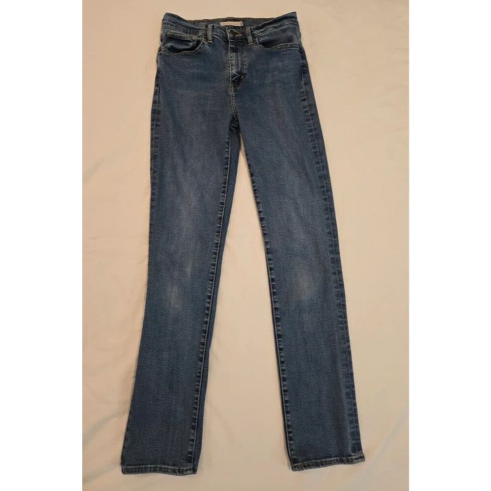 Levi’s Premium 724 High Rise Straight Jeans W28 L32 Medium Wash